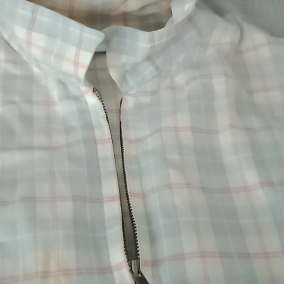 Shirt - Picture 2 of 8